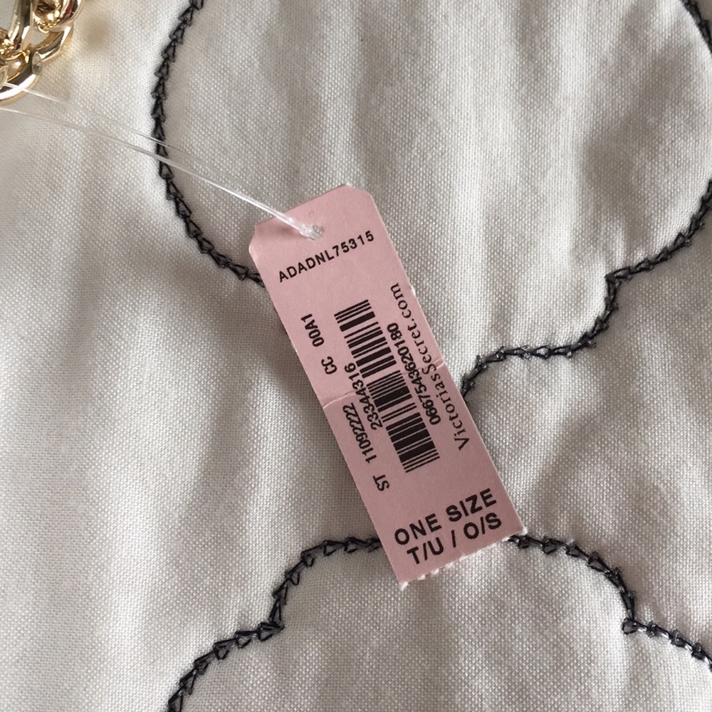 Victoria’s Secret cross body bag - Picture 5 of 7